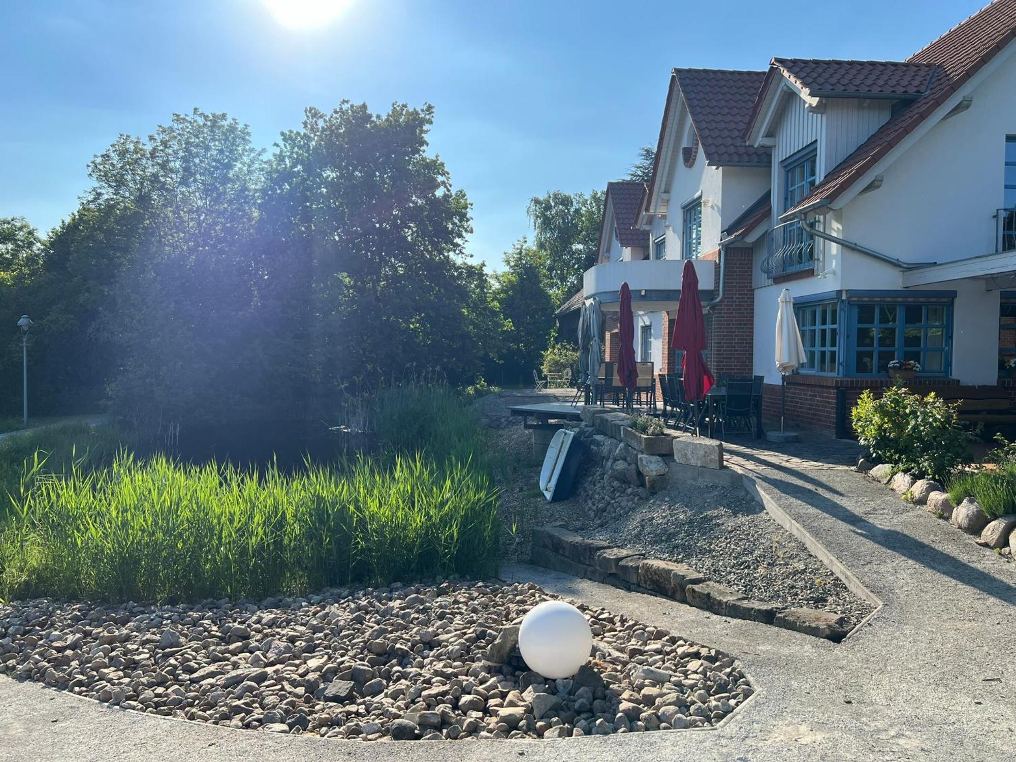 "Landhaus Thuner Heide" Mit Kamin, Whirlpool & Feuerstelle 布伦瑞克 外观 照片