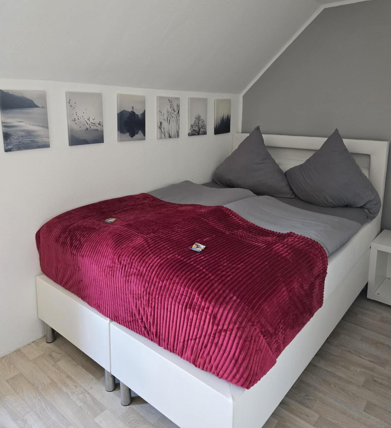 "Landhaus Thuner Heide" Mit Kamin, Whirlpool & Feuerstelle 布伦瑞克 外观 照片